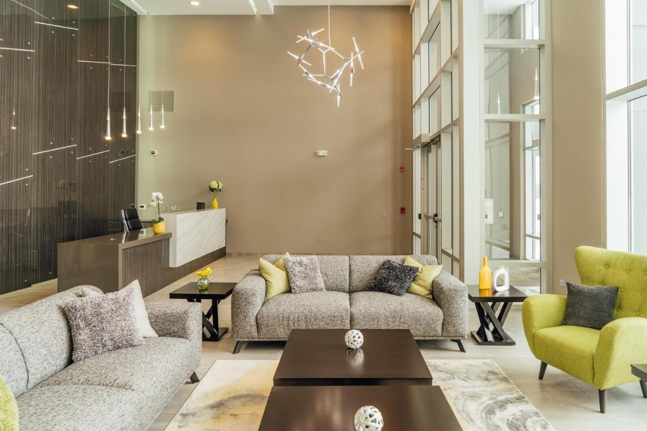 Bright & Comfortable Oakbrook 2Br Apt Free Parking - Ob 1 Apartment Oakbrook Terrace Ngoại thất bức ảnh
